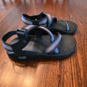 Chaco Men's Classic Z/1 size 8 Adjustable Strap Quick Dry Comfortable Gray